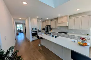 1313 Otter Way, Irving, TX 75063 - Photo 9