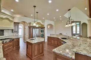 2613 Waters Edge Dr, Granbury, TX 76048 - Photo 11