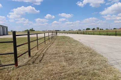 4017 Windmill Road, Joshua, TX 76058 - Photo 27