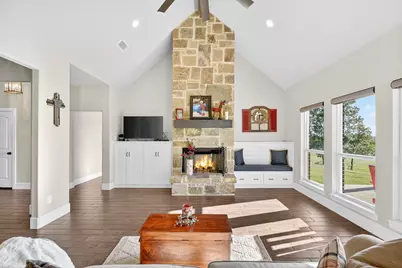 248 County Road 3451, Paradise, TX 76073 - Photo 23