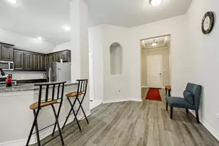 1912 Sunflower Dr, Glenn Heights, TX 75154 - Photo 5