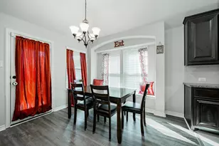 1912 Sunflower Dr, Glenn Heights, TX 75154 - Photo 11