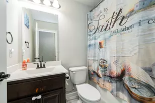 1912 Sunflower Dr, Glenn Heights, TX 75154 - Photo 31