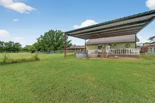 102 N 9th St, Gunter, TX 75058 - Photo 27