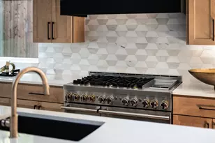 554 Kirkwood Dr, Dallas, TX 75218 - Photo 11