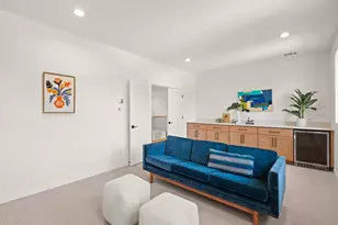 554 Kirkwood Dr, Dallas, TX 75218 - Photo 29