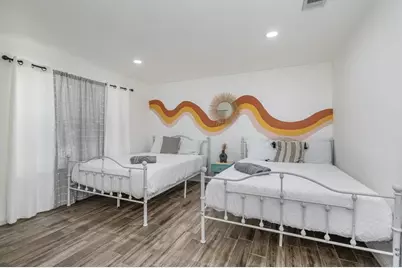 2404 Crestview Circle, Irving, TX 75062 - Photo 21