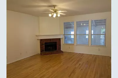 3503 Cydnie Ann Court, Arlington, TX 76014 - Photo 3