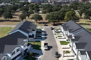 561 Galt Dr, Stephenville, TX 76401 - Photo 3