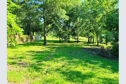 407 W Carnegie Street, Winnsboro, TX 75494 - Photo 11