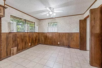 1360 Kaylock Street, Stephenville, TX 76401 - Photo 13