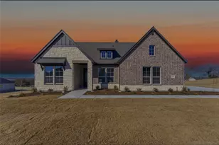404 Hayden Faith Ct, Springtown, TX 76082 - Photo 1