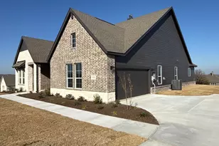 404 Hayden Faith Ct, Springtown, TX 76082 - Photo 3