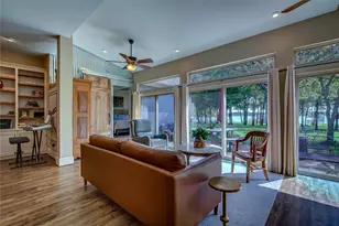 560 Center Dr, Point, TX 75472 - Photo 11