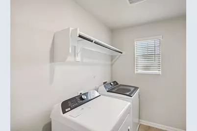 507 Clover Creek Drive, Princeton, TX 75071 - Photo 31