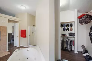 1934 Pin Oak Ln, Lancaster, TX 75146 - Photo 21