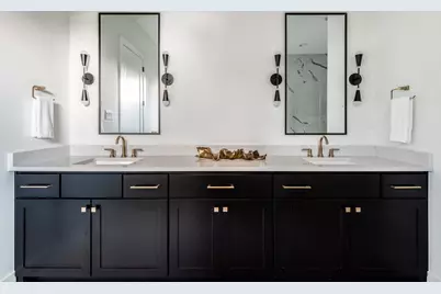 10321 Lanshire Drive, Dallas, TX 75238 - Photo 11