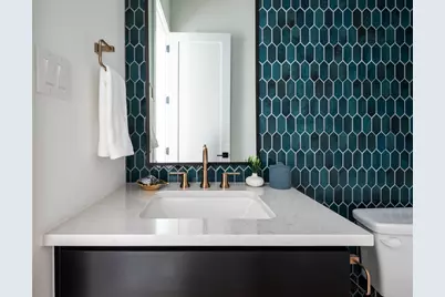 10321 Lanshire Drive, Dallas, TX 75238 - Photo 9