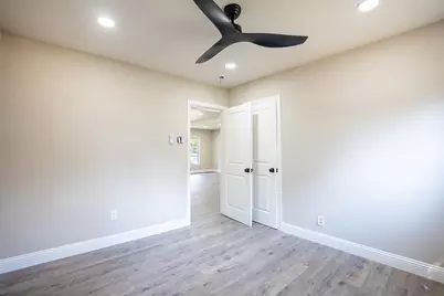 2662 Wilhurt Avenue, Dallas, TX 75216 - Photo 9