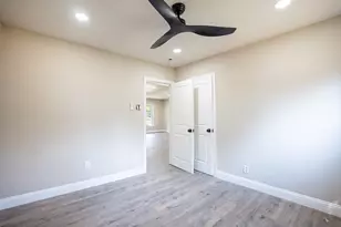 2662 Wilhurt Ave, Dallas, TX 75216 - Photo 9