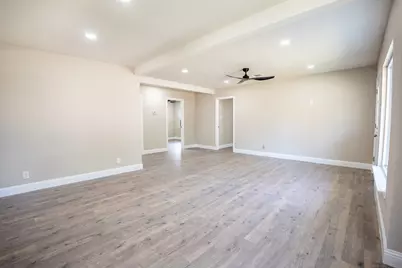 2662 Wilhurt Avenue, Dallas, TX 75216 - Photo 5