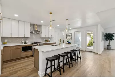 6005 Berry Trail Court, Dallas, TX 75248 - Photo 9