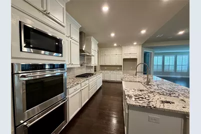 2705 Walnut Creek Lane, The Colony, TX 75056 - Photo 7