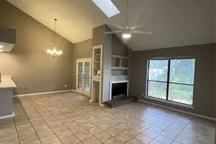 5750 Phoenix Dr, Dallas, TX 75231 - Photo 17