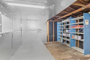 310 Larry Dr, Irving, TX 75060 - Photo 19