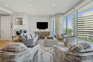 3130 N Harwood St, Dallas, TX 75201 - Photo 3