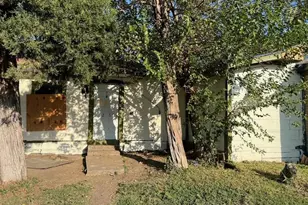 2265 Evans, Fort Worth, TX 76104 - Photo 3