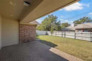 1110 Springhill St, Waco, TX 76705 - Photo 27