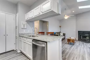 7340 Skillman St, Dallas, TX 75231 - Photo 5