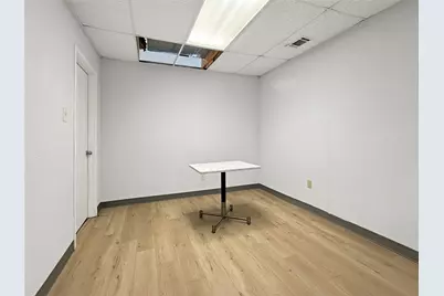 1403 Oak  Knoll Drive, Haltom City, TX 76117 - Photo 5