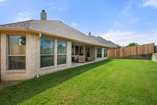 7224 Prestwick Terrace, Benbrook, TX 76126 - Photo 37