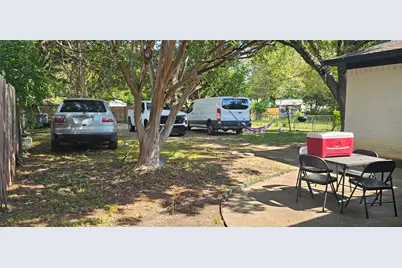 1826 N Jim Miller Road, Dallas, TX 75217 - Photo 5