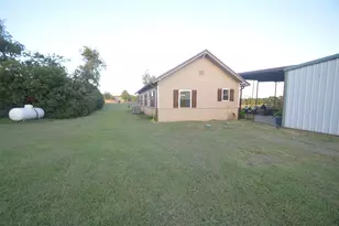 261 Red Rd, Howe, TX 75459 - Photo 33