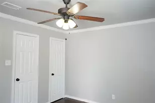 502 NE 19th St, Grand Prairie, TX 75050 - Photo 23