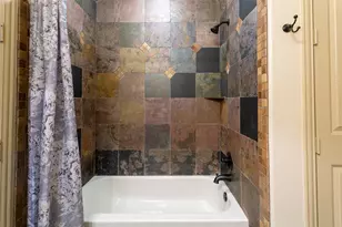 7905 Hallmark Dr, North Richland Hills, TX 76182 - Photo 17