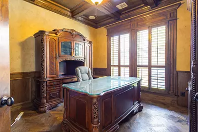 7905 Hallmark Drive, North Richland Hills, TX 76182 - Photo 7