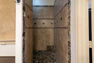 7905 Hallmark Drive, North Richland Hills, TX 76182 - Photo 25