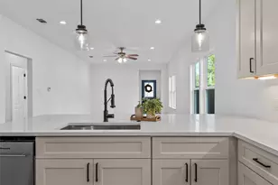 505 Lottie St, Waco, TX 76704 - Photo 11