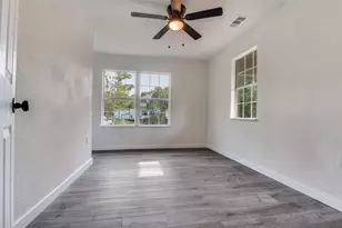 811 S 18th St, Corsicana, TX 75110 - Photo 13