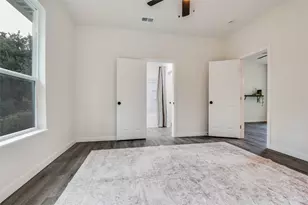 811 S 18th St, Corsicana, TX 75110 - Photo 9