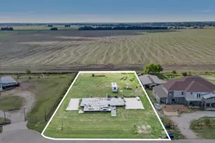 384 Choice Dr, Palmer, TX 75152 - Photo 1