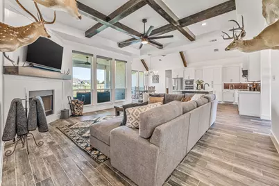 525 Ford Flats, Springtown, TX 76082 - Photo 9