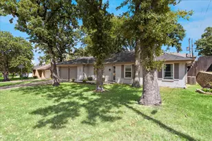 7404 Forrest Ln, North Richland Hills, TX 76182 - Photo 39