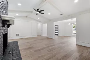 2816 Quail Ridge Dr, Carrollton, TX 75006 - Photo 3