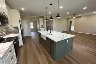 1501 W 6 Th St, McGregor, TX 76657 - Photo 11