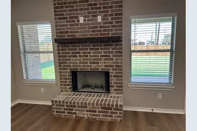 1501 W 6 Th Street, McGregor, TX 76657 - Photo 9